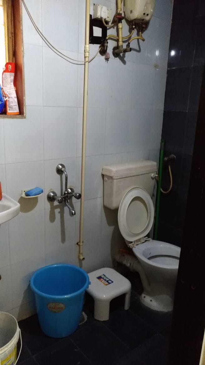 2 BHK Semi Furnished in Vatsalya , Kandivali West